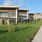 Apolonia - Boutique Family Apartment *