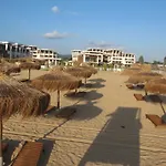 Apolonia - Boutique Family Apartment Sosopol