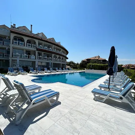 Apolonia Διαμέρισμα *