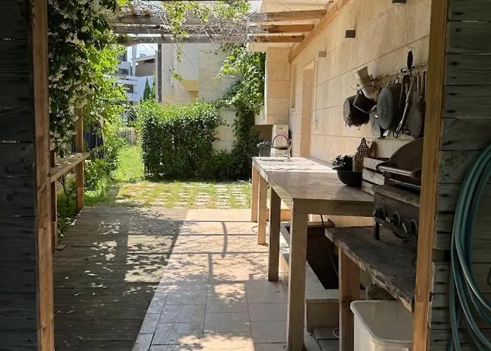 アパート Apolonia *