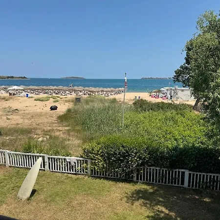 Apolonia Appartement