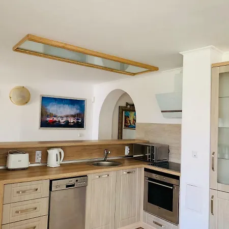 Apolonia - Boutique Family Appartement Sozopol